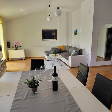 Apartment Petra Pekica Pula Exterior foto